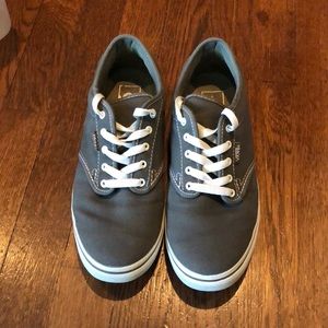 Women’s grey Atwood low canvas vans